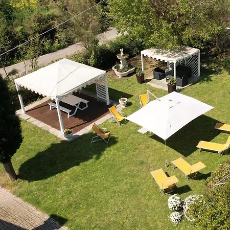 Napoleone A 10 Min Dal Mare Villa Pesaro