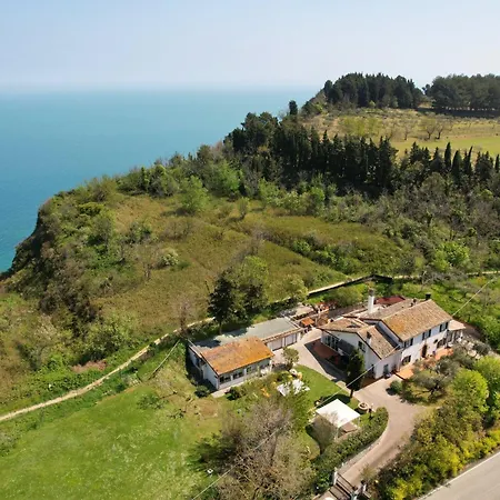 Willa Napoleone A 10 Min Dal Mare Pesaro Santa Marina (Marche)