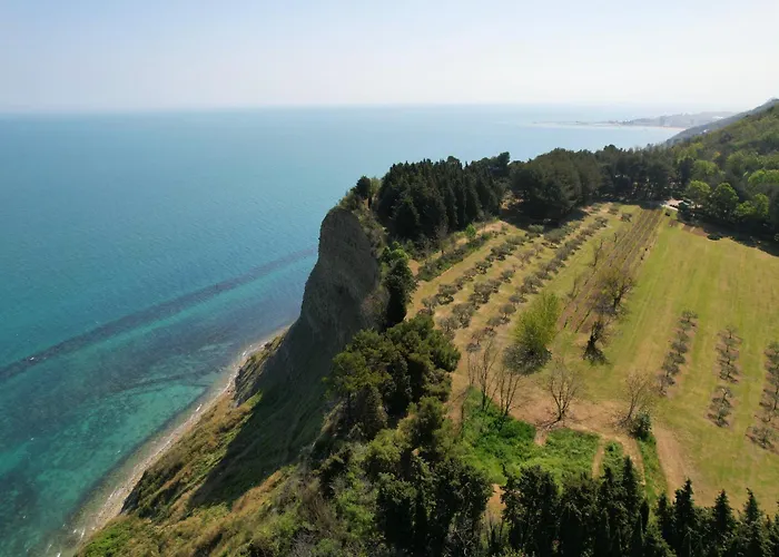 Napoleone A 10 Min Dal Mare Pesaro Willa